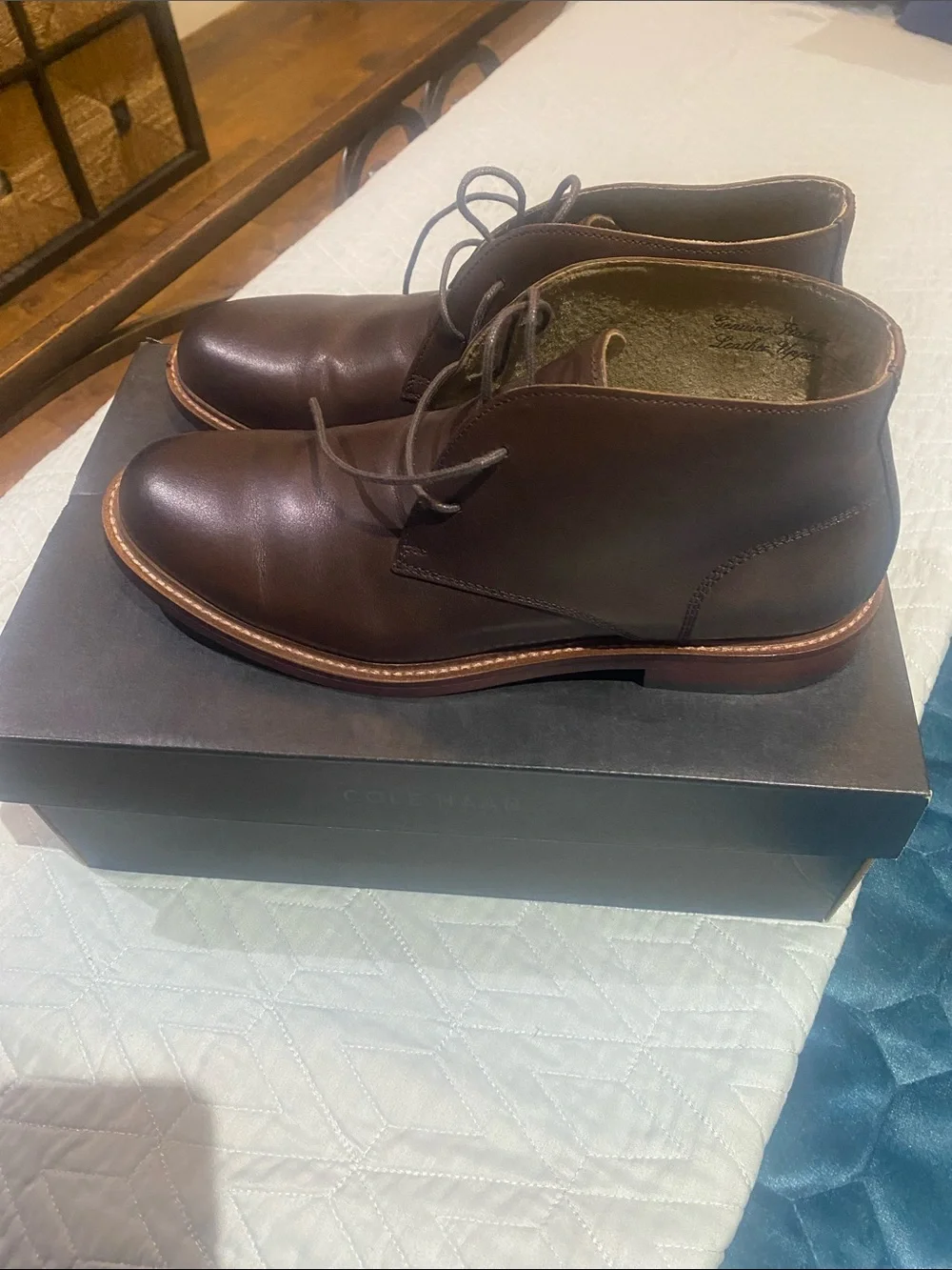 Men's Brown Leather Chukka Boots - Classic Lace-Up Comfort